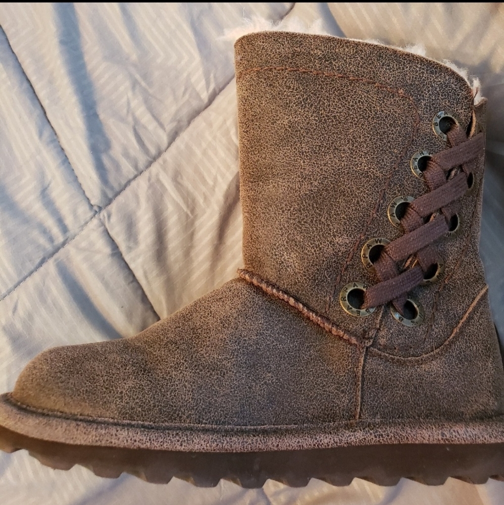 Bearpaw boots!